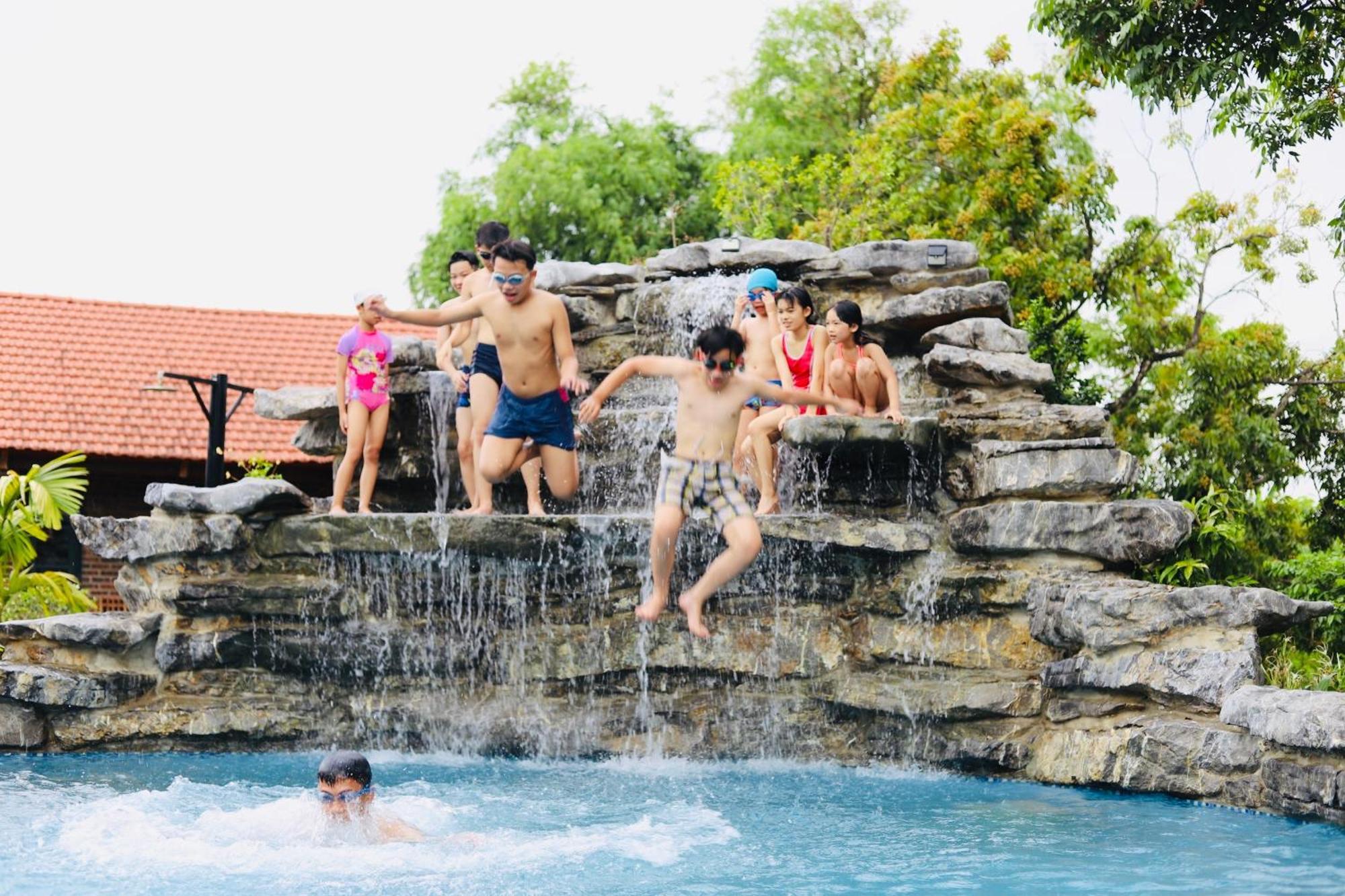 Dinh Gia Home Villa & Resort นิญบิ่ญ ภายนอก รูปภาพ