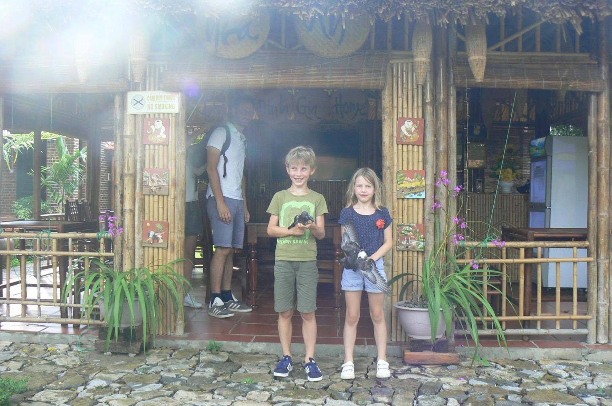 Dinh Gia Home Villa & Resort นิญบิ่ญ ห้อง รูปภาพ